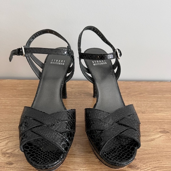 Stuart Weitzman croc embossed platform sandals 6 - Picture 2 of 5